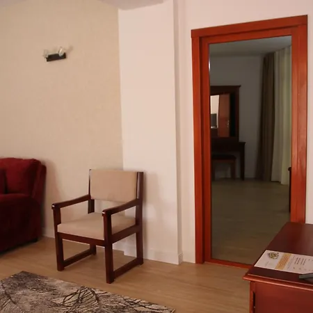 Hotel Nemira Slanic Moldova Exterior photo