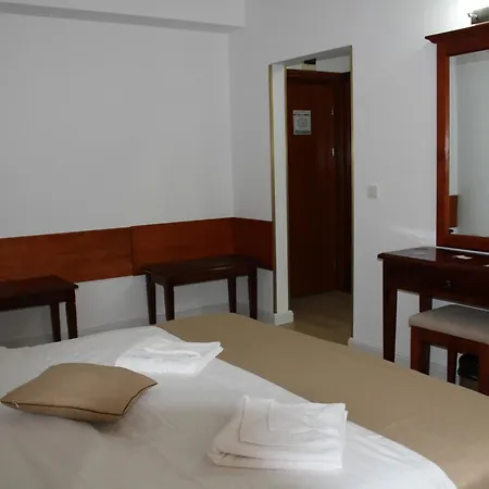 Hotel Nemira Slanic Moldova Exterior photo