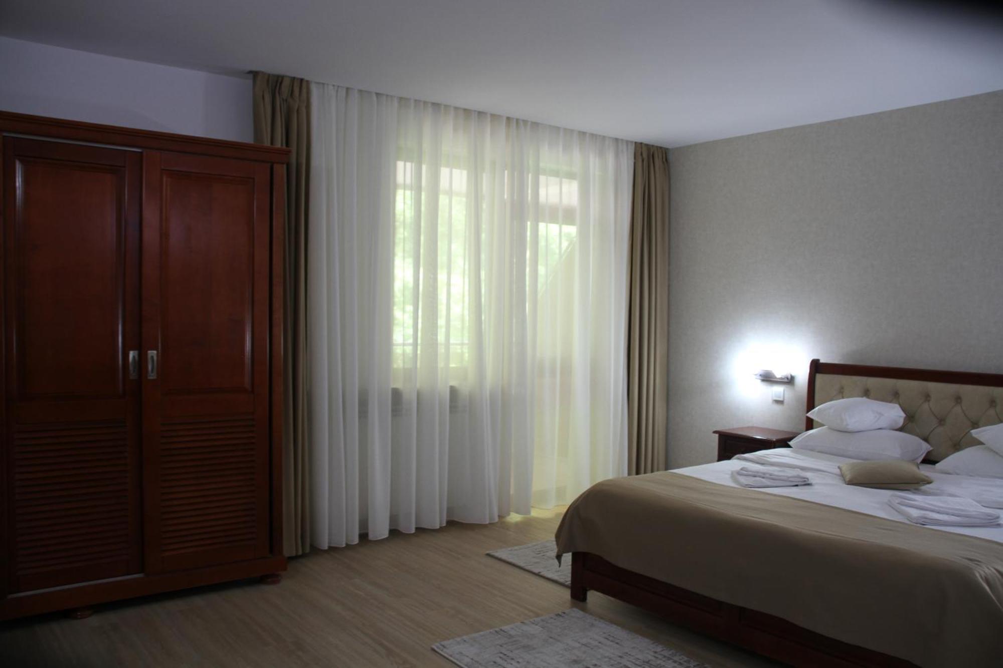 Nemira Hotel