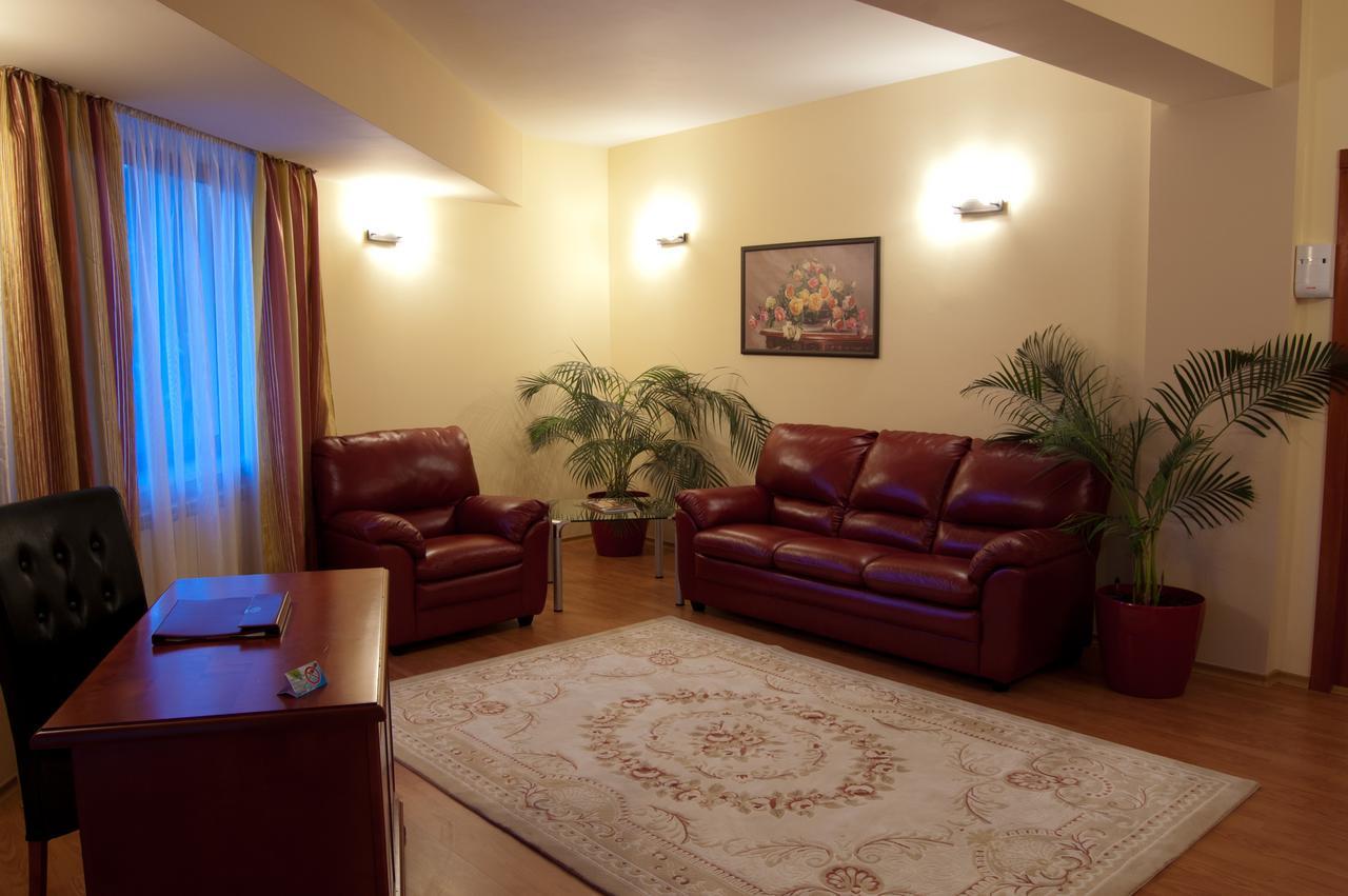 Nemira Hotel 4*
