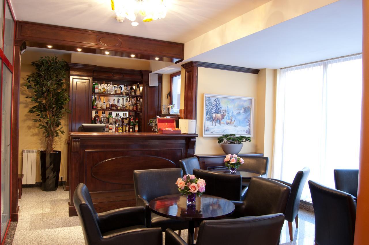 Nemira Hotel